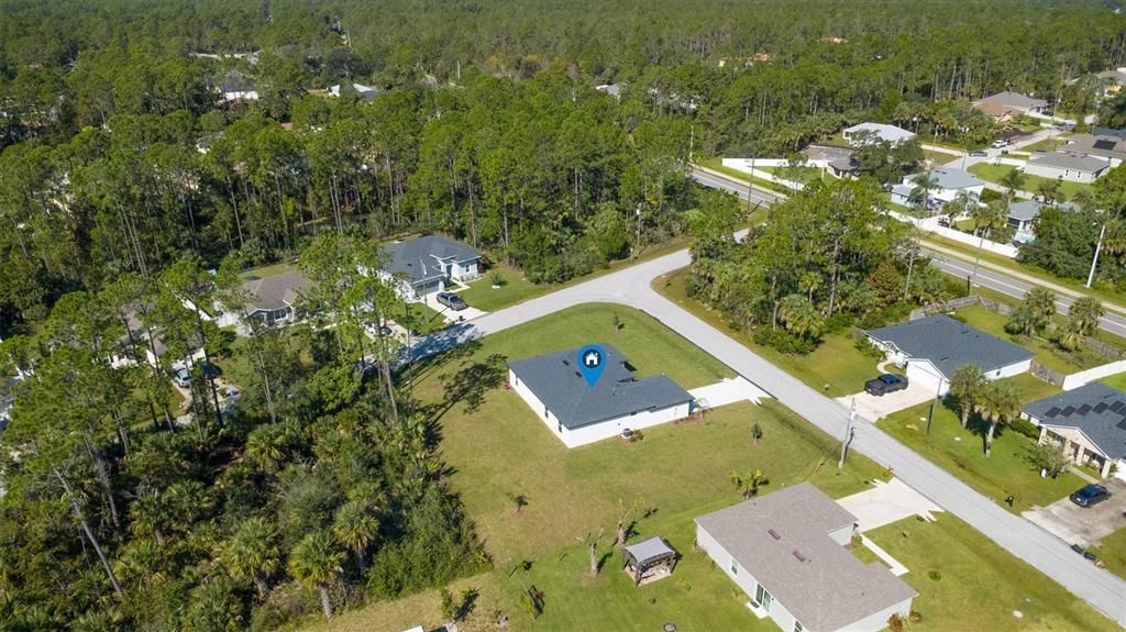 For Sale: $399,900 (4 beds, 2 baths, 1800 Square Feet)