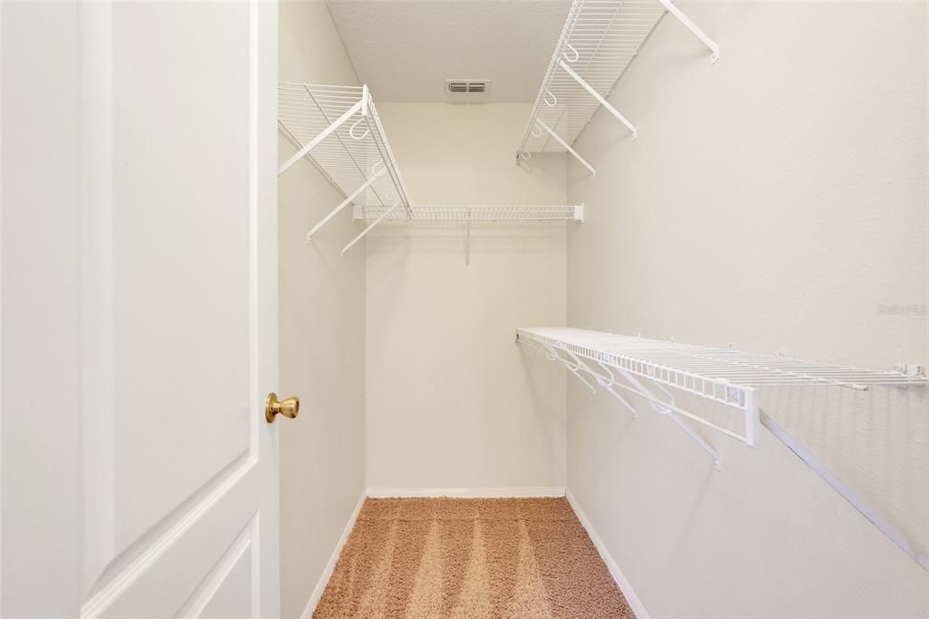 На продажу: $405,000 (3 спален, 2 ванн, 1858 Квадратных фут)