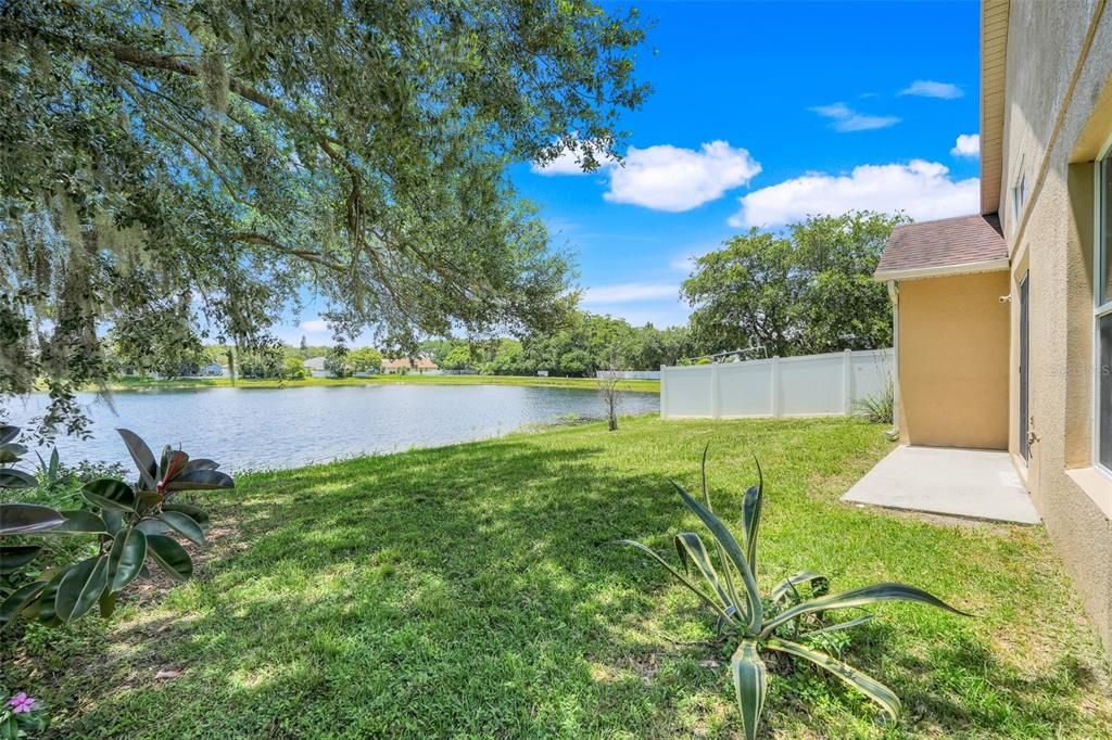 На продажу: $405,000 (3 спален, 2 ванн, 1858 Квадратных фут)