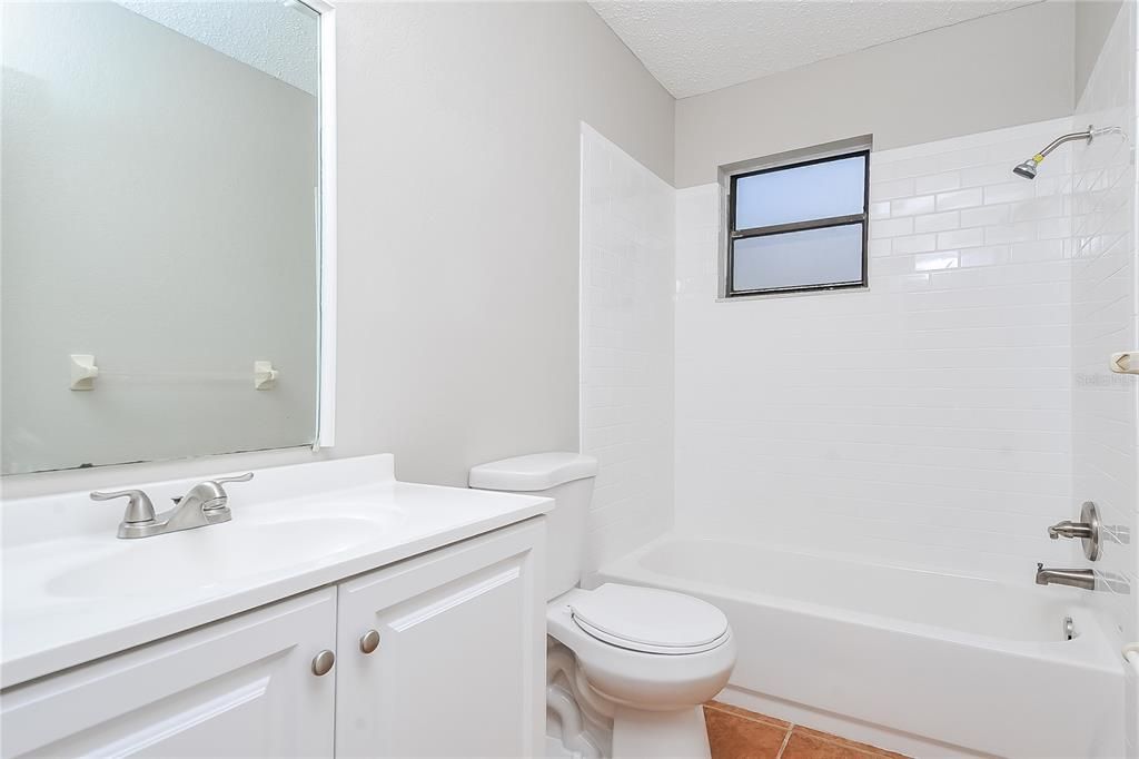 В аренду: $2,340 (3 спален, 2 ванн, 1637 Квадратных фут)