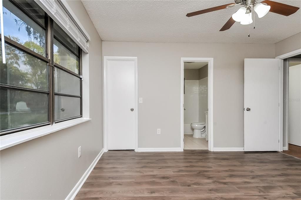 В аренду: $2,340 (3 спален, 2 ванн, 1637 Квадратных фут)