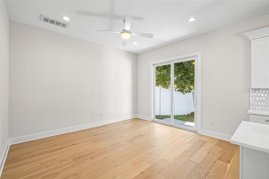 En Venta: $499,000 (3 camas, 2 baños, 1511 Pies cuadrados)