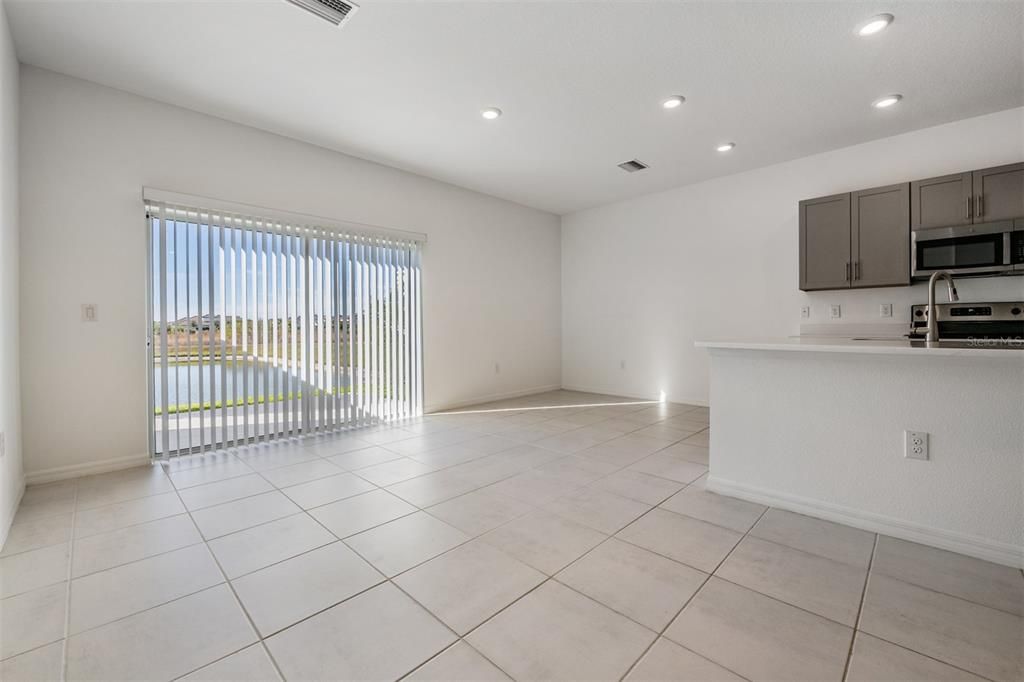 For Rent: $2,200 (3 beds, 2 baths, 1373 Square Feet)