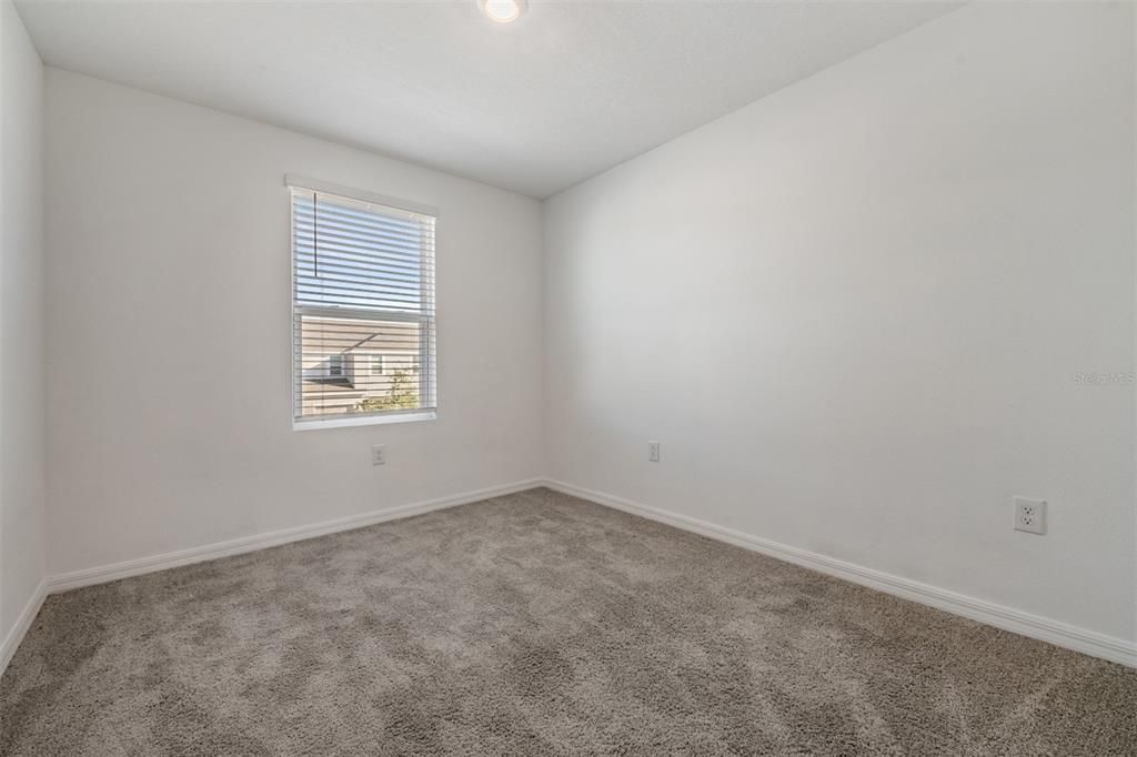 For Rent: $2,200 (3 beds, 2 baths, 1373 Square Feet)