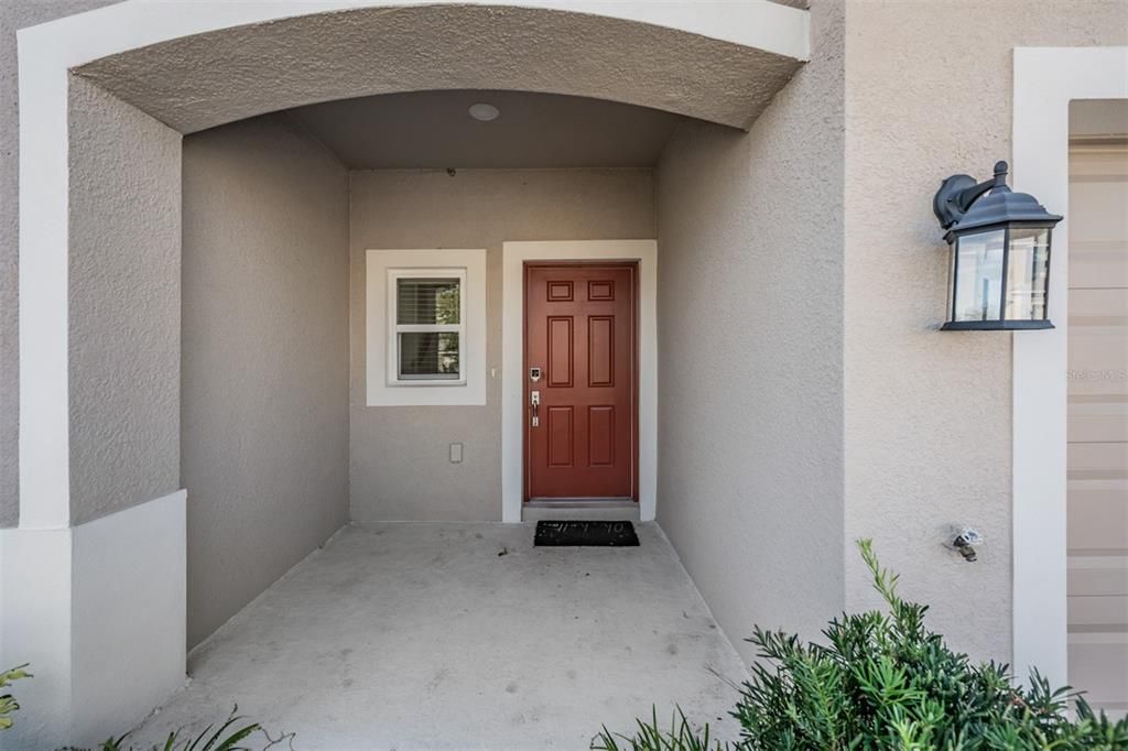 For Rent: $2,200 (3 beds, 2 baths, 1373 Square Feet)