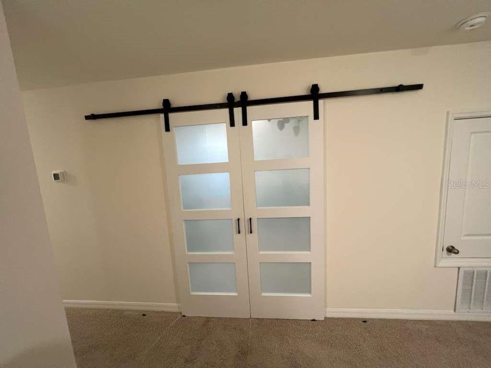 For Sale: $455,000 (3 beds, 2 baths, 1654 Square Feet)