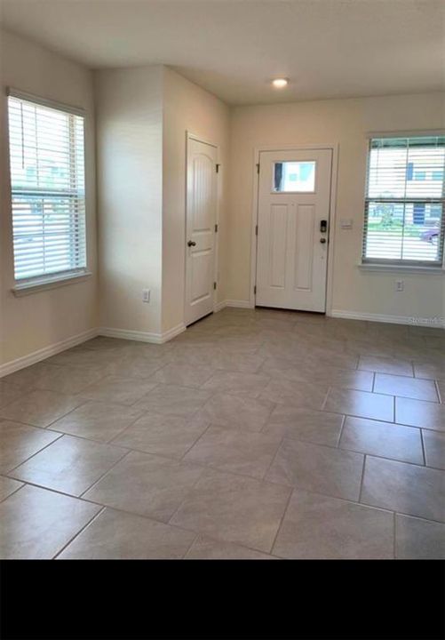 For Sale: $455,000 (3 beds, 2 baths, 1654 Square Feet)