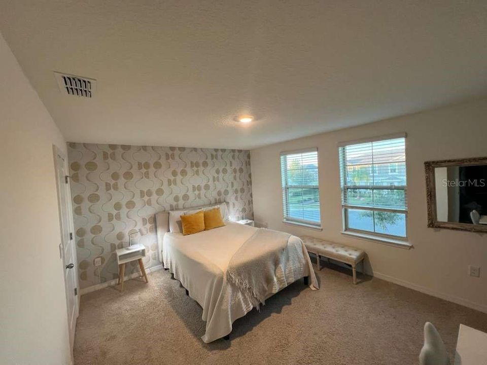 For Sale: $455,000 (3 beds, 2 baths, 1654 Square Feet)