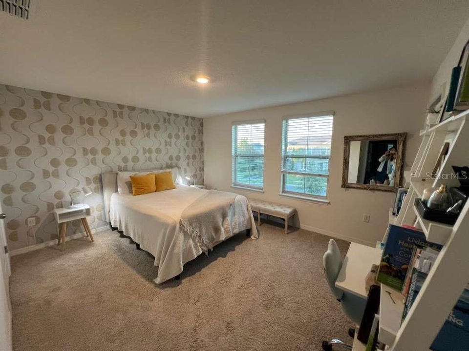 For Sale: $455,000 (3 beds, 2 baths, 1654 Square Feet)