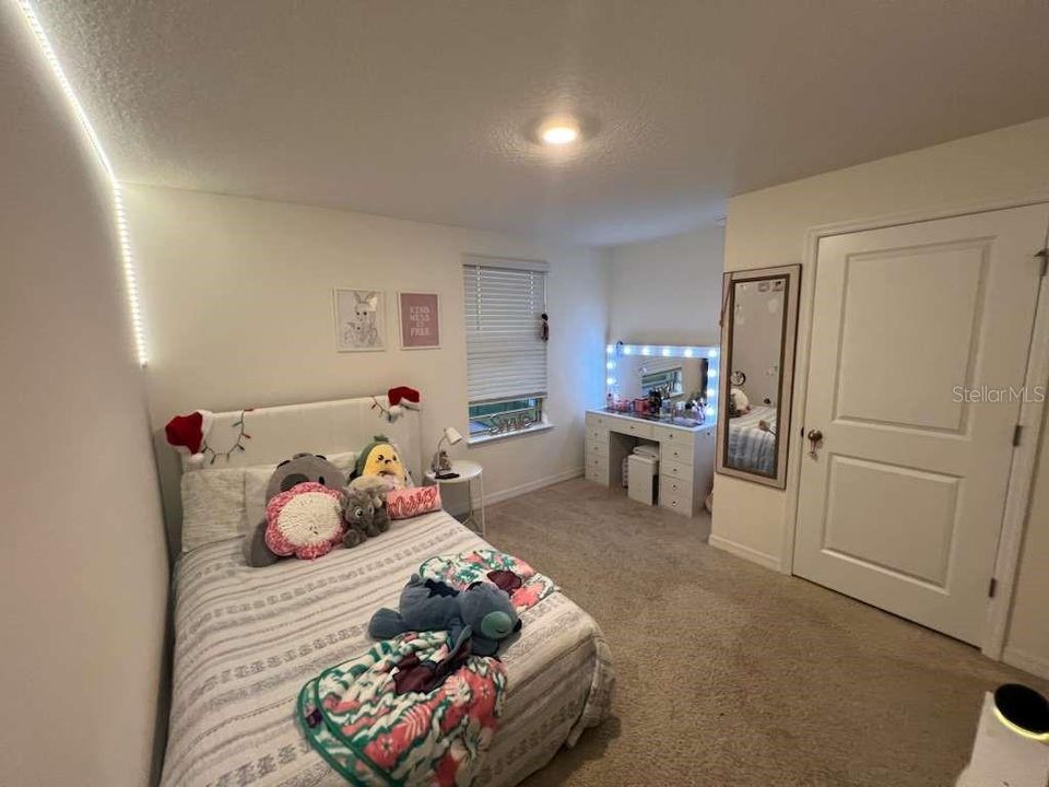 For Sale: $455,000 (3 beds, 2 baths, 1654 Square Feet)