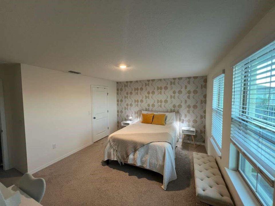 For Sale: $455,000 (3 beds, 2 baths, 1654 Square Feet)