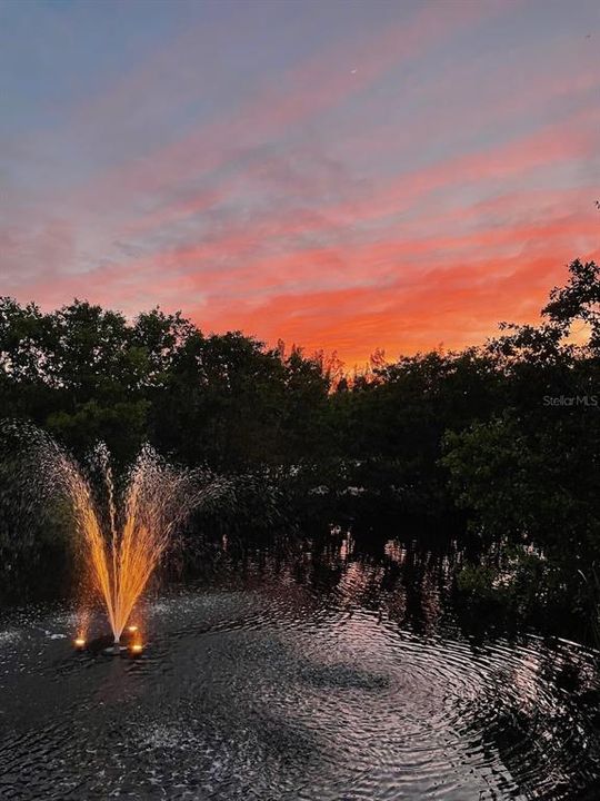 For Sale: $560,000 (3 beds, 2 baths, 2161 Square Feet)