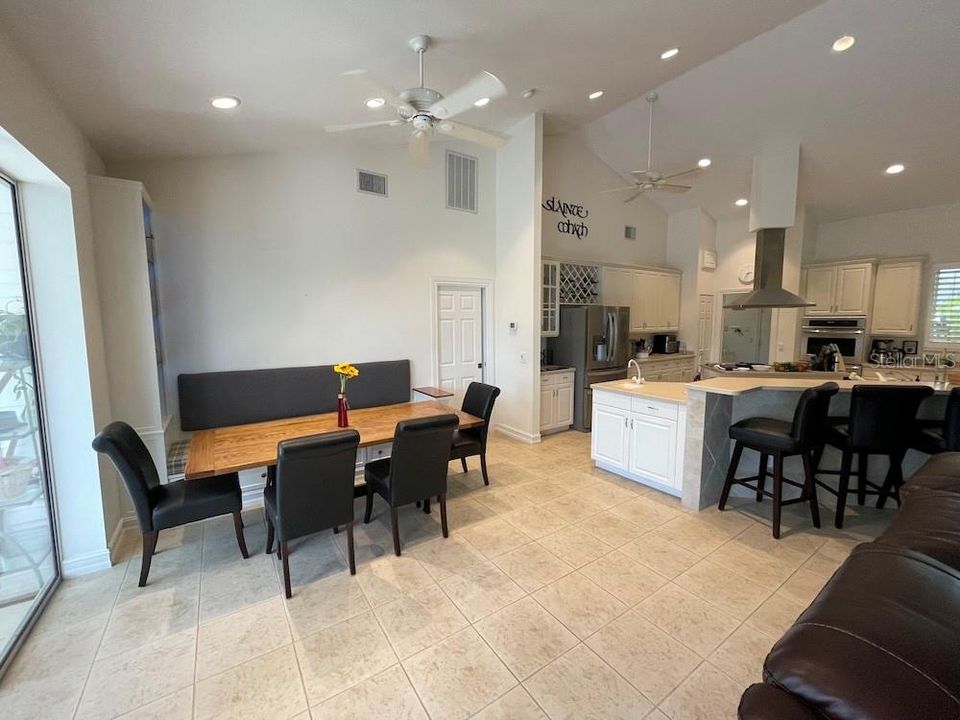 For Sale: $560,000 (3 beds, 2 baths, 2161 Square Feet)