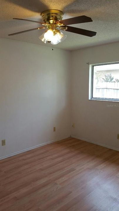 For Rent: $2,100 (3 beds, 2 baths, 1190 Square Feet)