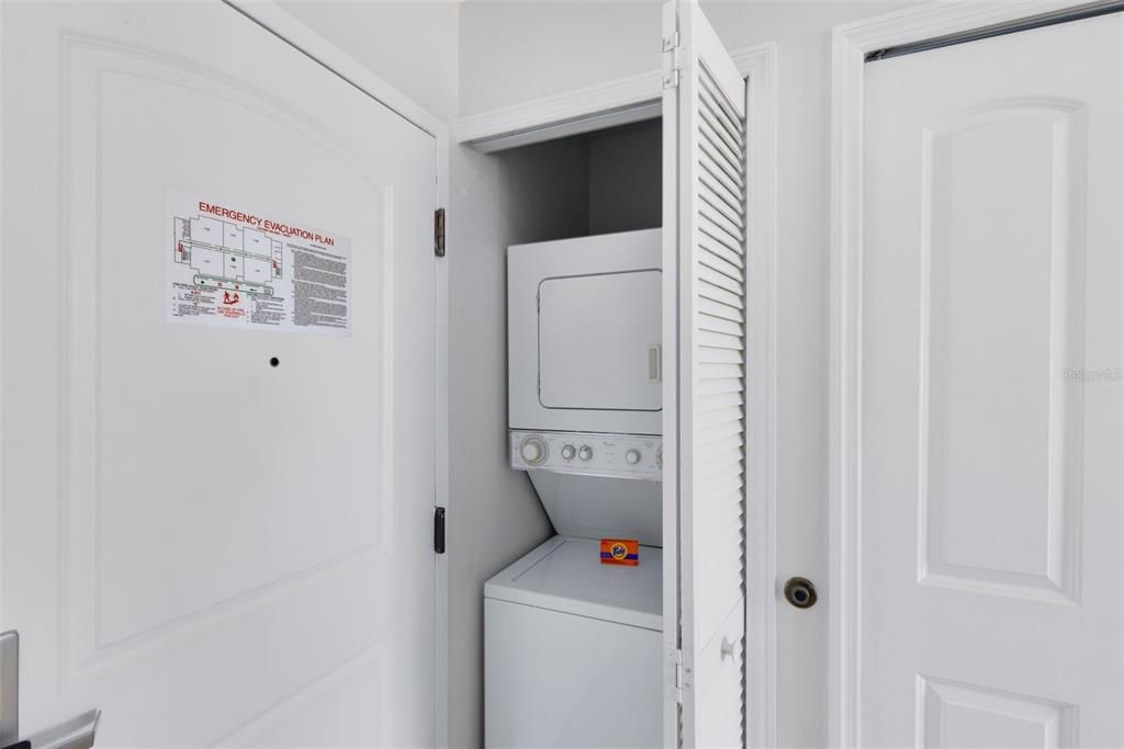 En Venta: $159,900 (1 camas, 1 baños, 671 Pies cuadrados)