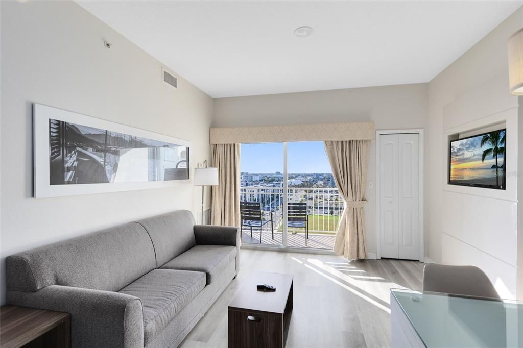 En Venta: $159,900 (1 camas, 1 baños, 671 Pies cuadrados)