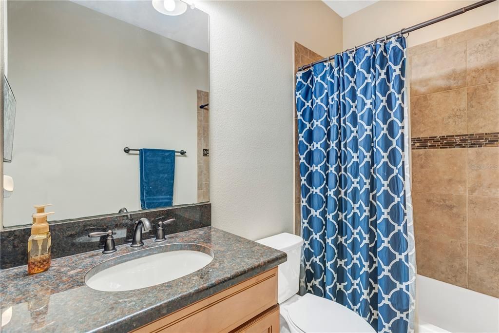 For Sale: $2,550,000 (5 beds, 6 baths, 5677 Square Feet)