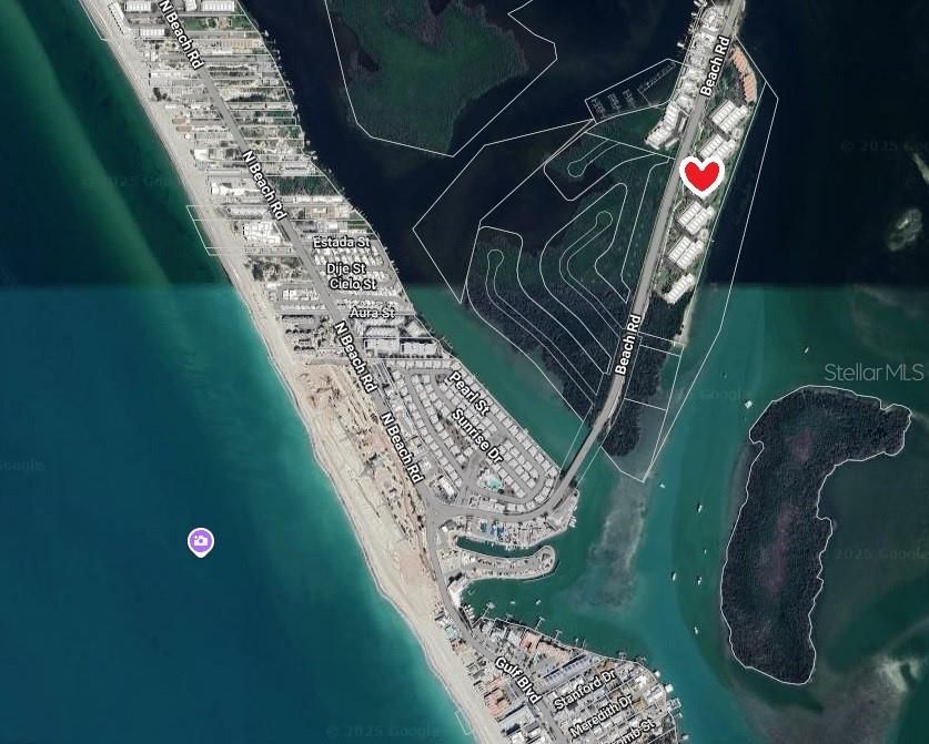 待售: $425,000 (2 贝兹, 2 浴室, 1222 平方英尺)