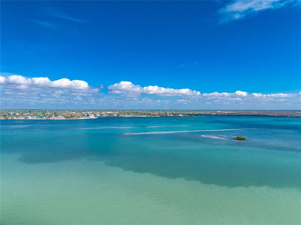 待售: $425,000 (2 贝兹, 2 浴室, 1222 平方英尺)