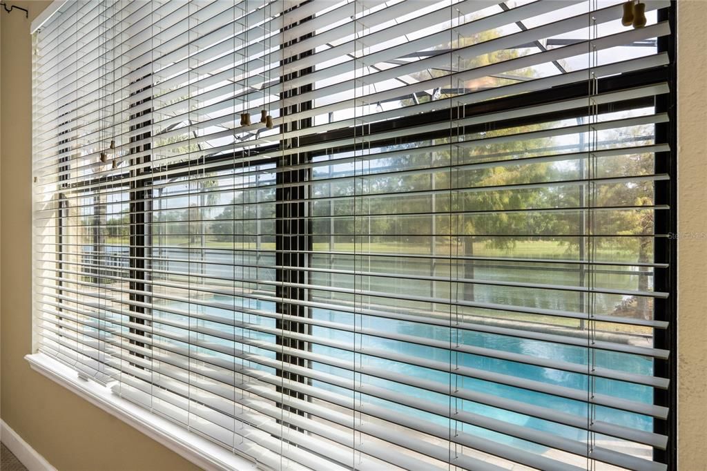 For Sale: $759,900 (4 beds, 3 baths, 2425 Square Feet)