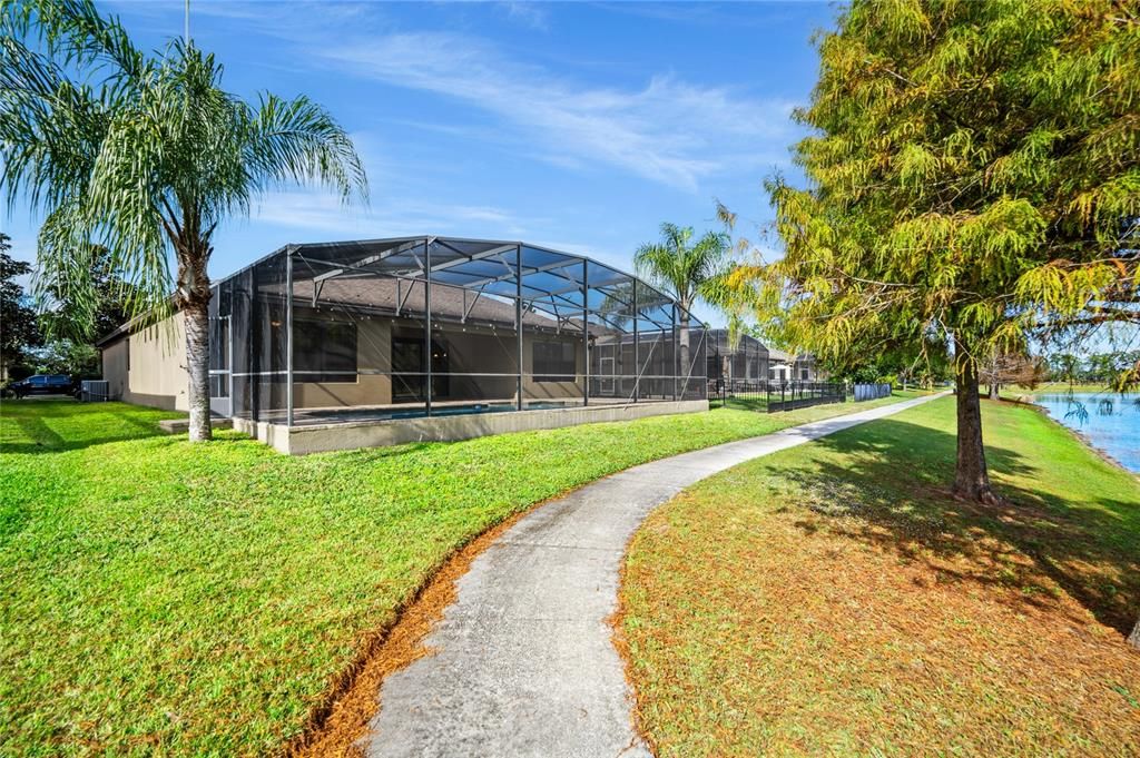 For Sale: $759,900 (4 beds, 3 baths, 2425 Square Feet)