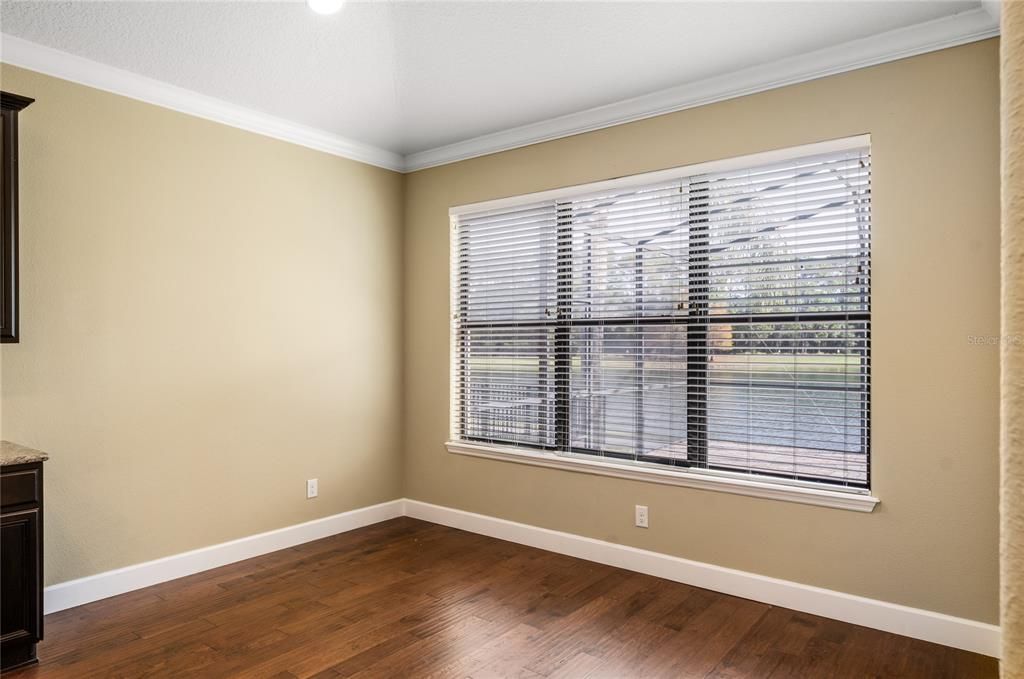 For Sale: $759,900 (4 beds, 3 baths, 2425 Square Feet)