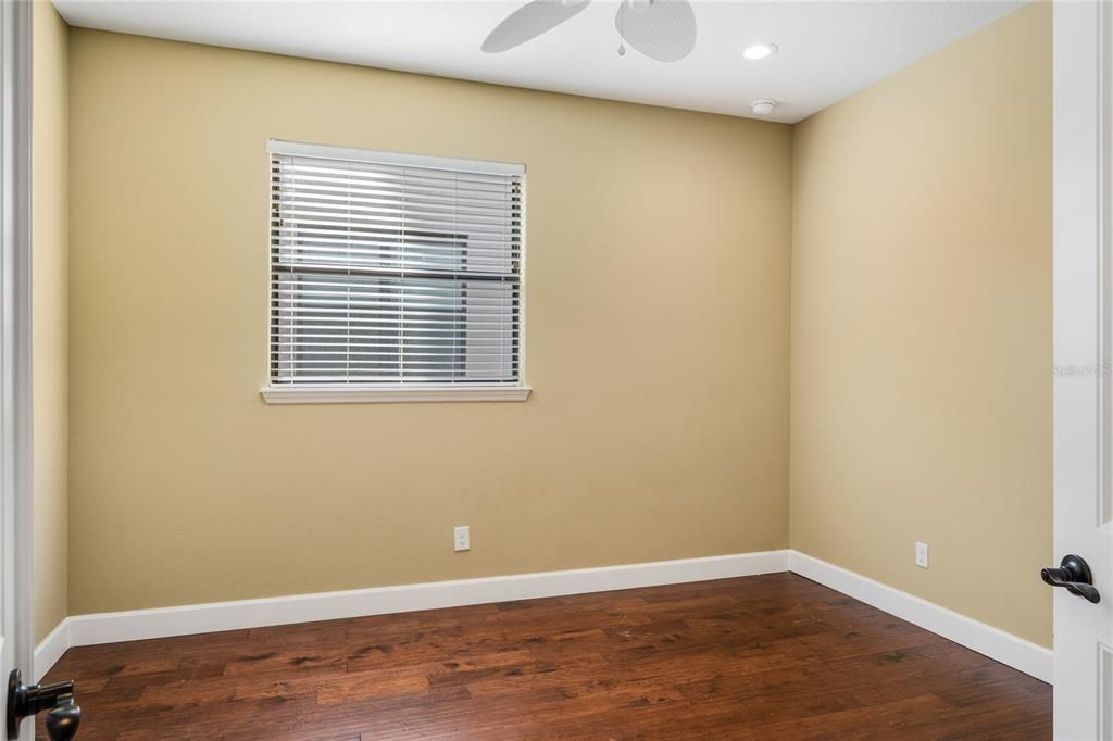 For Sale: $759,900 (4 beds, 3 baths, 2425 Square Feet)