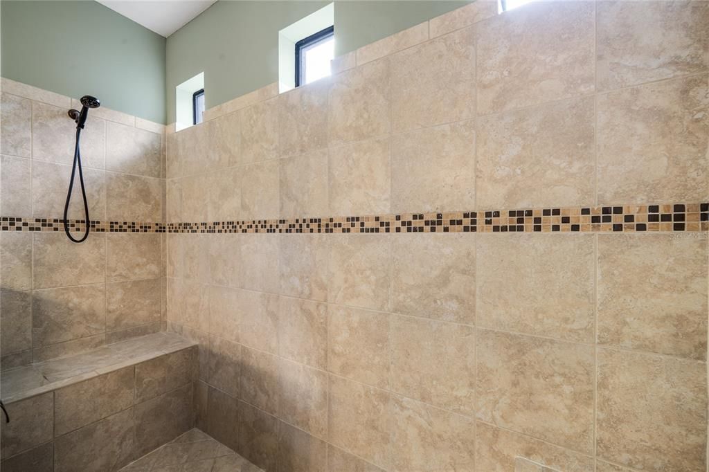 For Sale: $759,900 (4 beds, 3 baths, 2425 Square Feet)