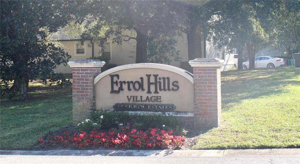 合同活跃: $2,000 (3 贝兹, 2 浴室, 1691 平方英尺)