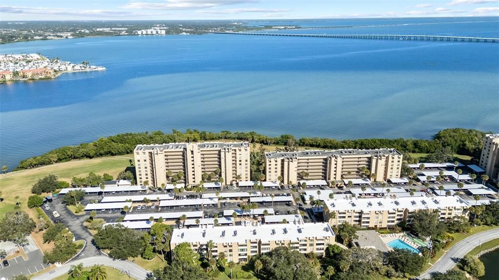 For Sale: $98,000 (1 beds, 1 baths, 565 Square Feet)