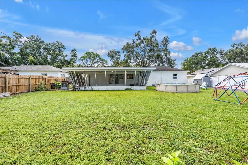 出租: $3,300 (4 贝兹, 2 浴室, 1541 平方英尺)