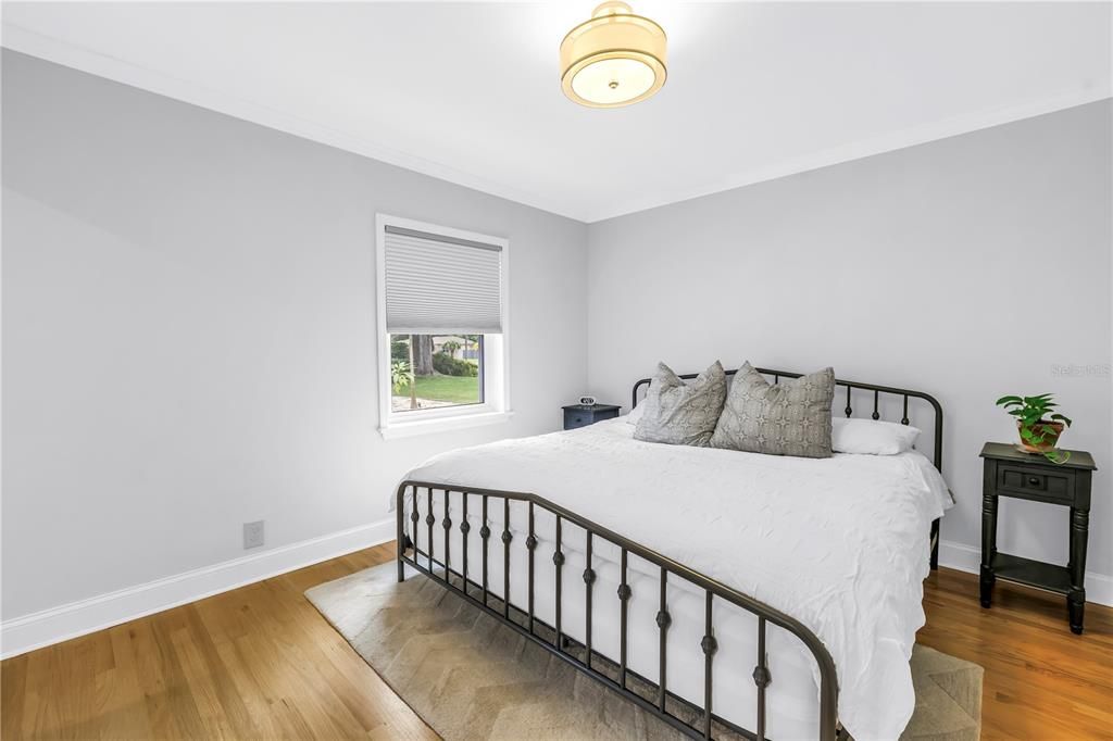 出租: $3,300 (4 贝兹, 2 浴室, 1541 平方英尺)