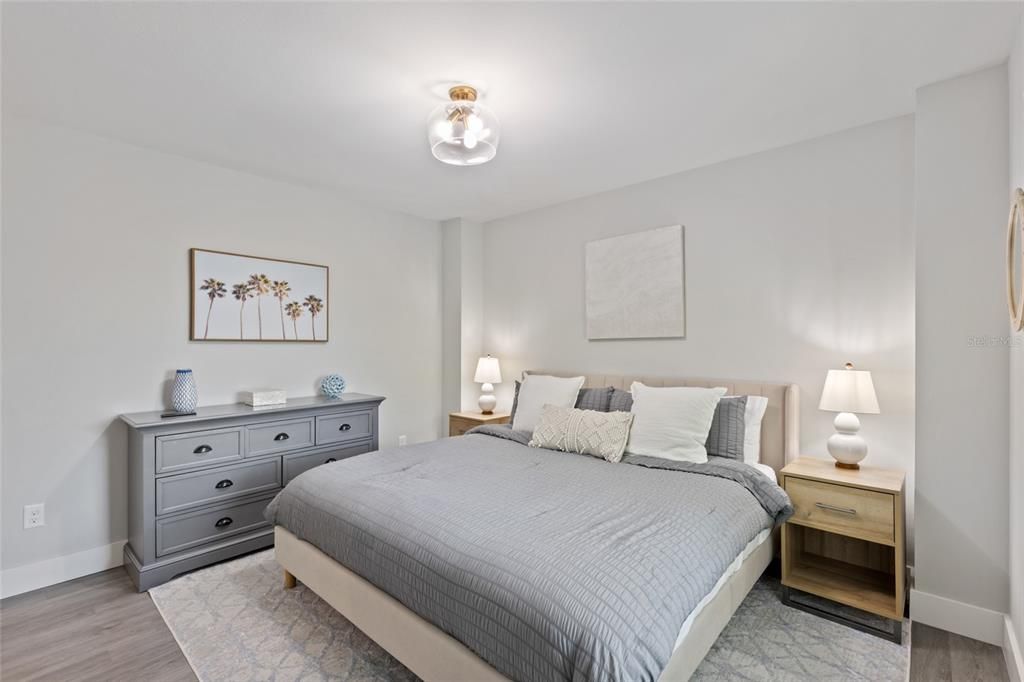 For Sale: $3,000,000 (5 beds, 4 baths, 2925 Square Feet)