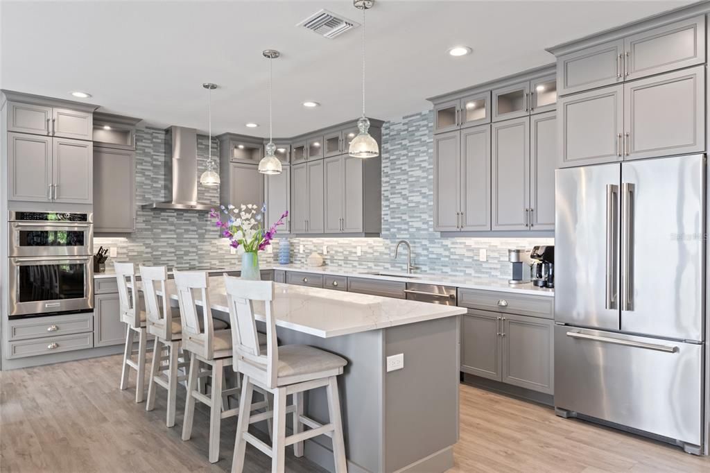 For Sale: $3,000,000 (5 beds, 4 baths, 2925 Square Feet)