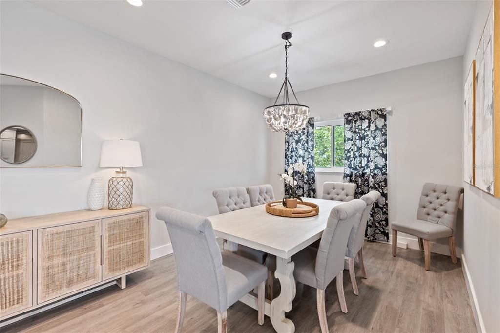 For Sale: $3,000,000 (5 beds, 4 baths, 2925 Square Feet)