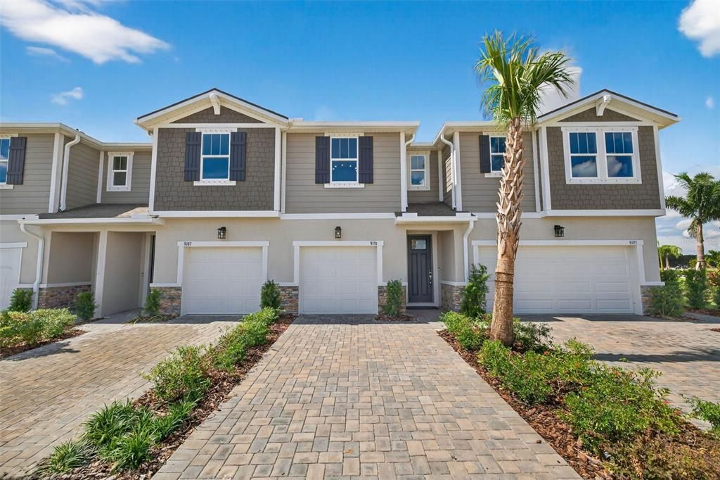 Recently Sold: $310,442 (3 beds, 2 baths, 1704 Square Feet)
