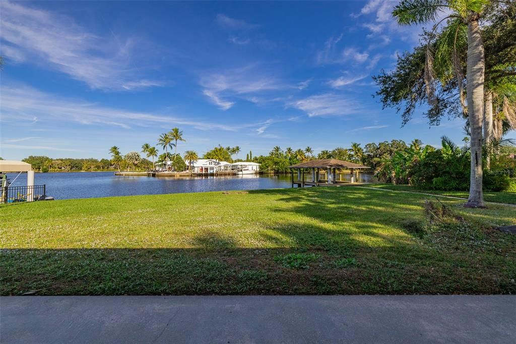 待售: $699,000 (2 贝兹, 2 浴室, 1801 平方英尺)