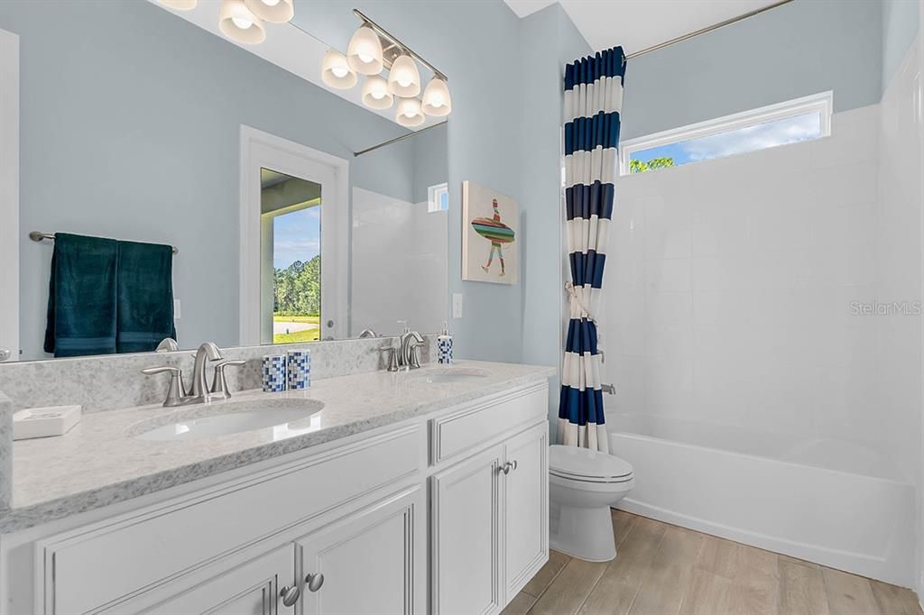 For Sale: $847,071 (4 beds, 3 baths, 2745 Square Feet)