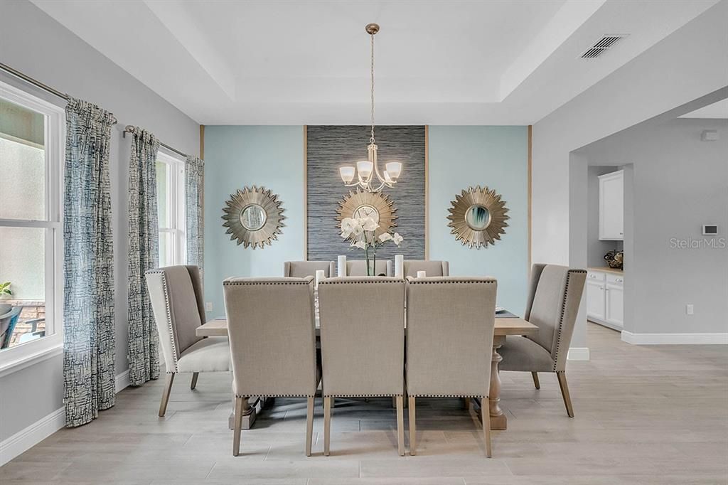 For Sale: $847,071 (4 beds, 3 baths, 2745 Square Feet)