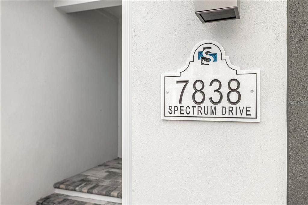 En Venta: $425,000 (3 camas, 2 baños, 1704 Pies cuadrados)