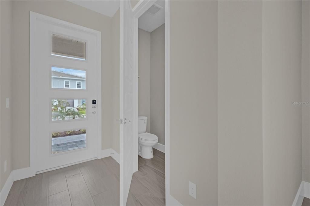 En Venta: $425,000 (3 camas, 2 baños, 1704 Pies cuadrados)