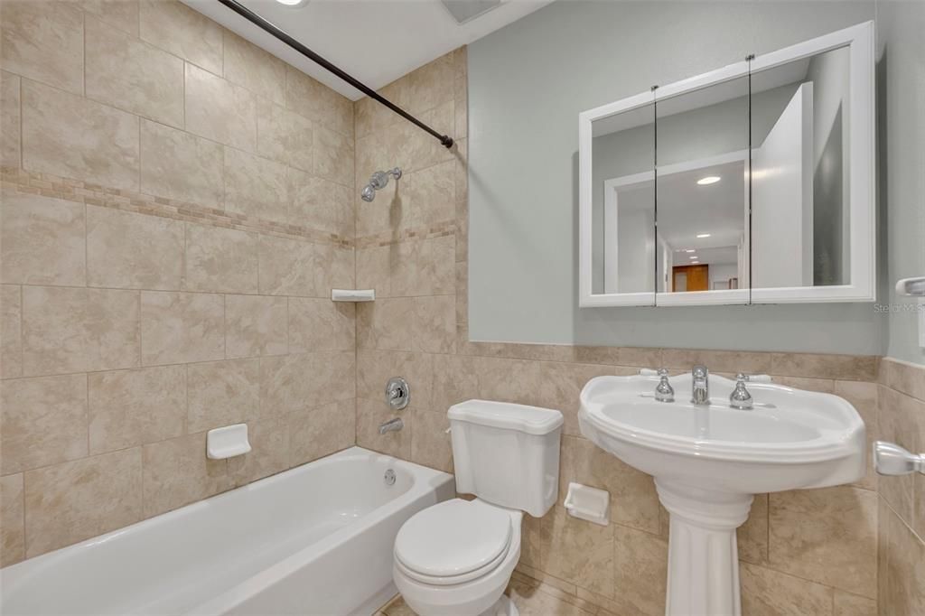 待售: $525,000 (3 贝兹, 2 浴室, 1753 平方英尺)