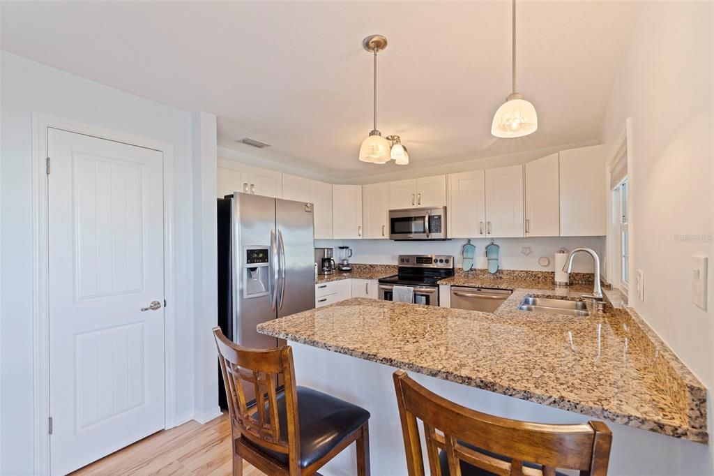 En Venta: $359,000 (2 camas, 2 baños, 1018 Pies cuadrados)