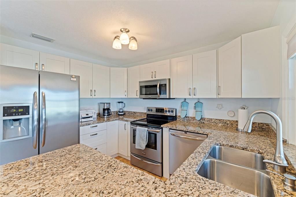 En Venta: $359,000 (2 camas, 2 baños, 1018 Pies cuadrados)