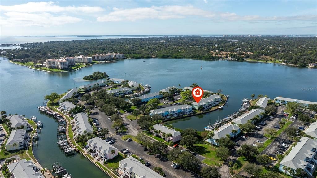 En Venta: $359,000 (2 camas, 2 baños, 1018 Pies cuadrados)