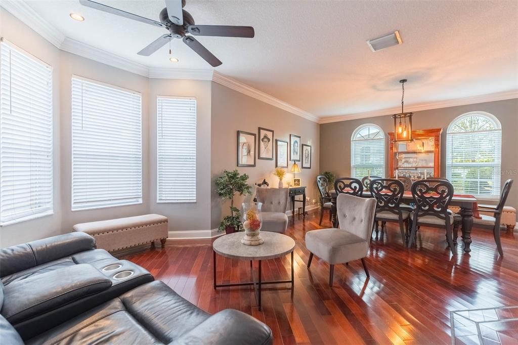 For Sale: $675,000 (5 beds, 3 baths, 3657 Square Feet)