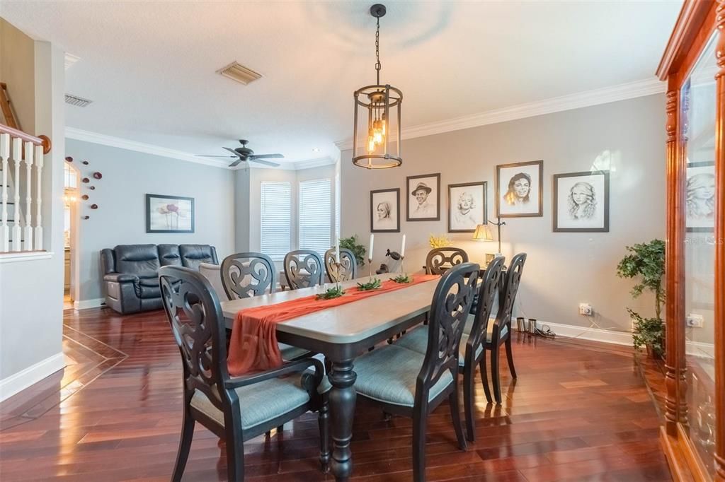 For Sale: $675,000 (5 beds, 3 baths, 3657 Square Feet)