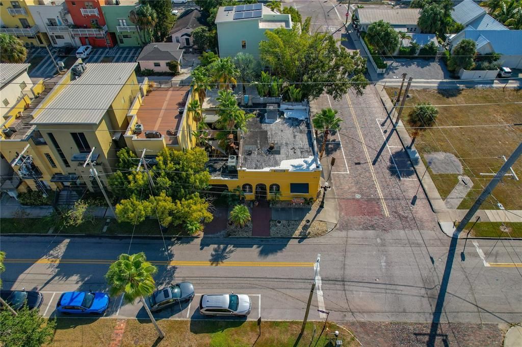 For Sale: $925,000 (0 beds, 0 baths, 2081 Square Feet)