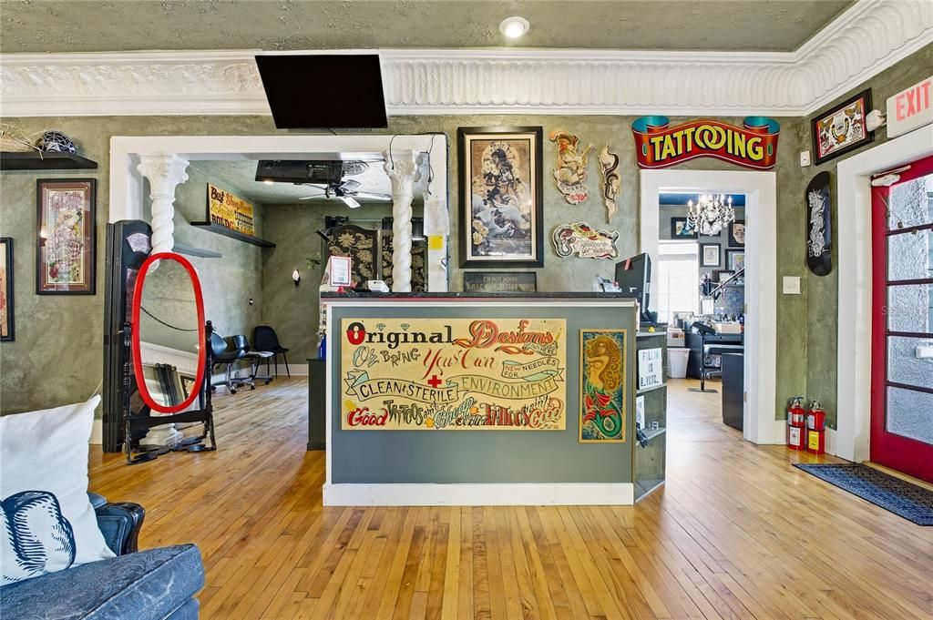 For Sale: $925,000 (0 beds, 0 baths, 2081 Square Feet)