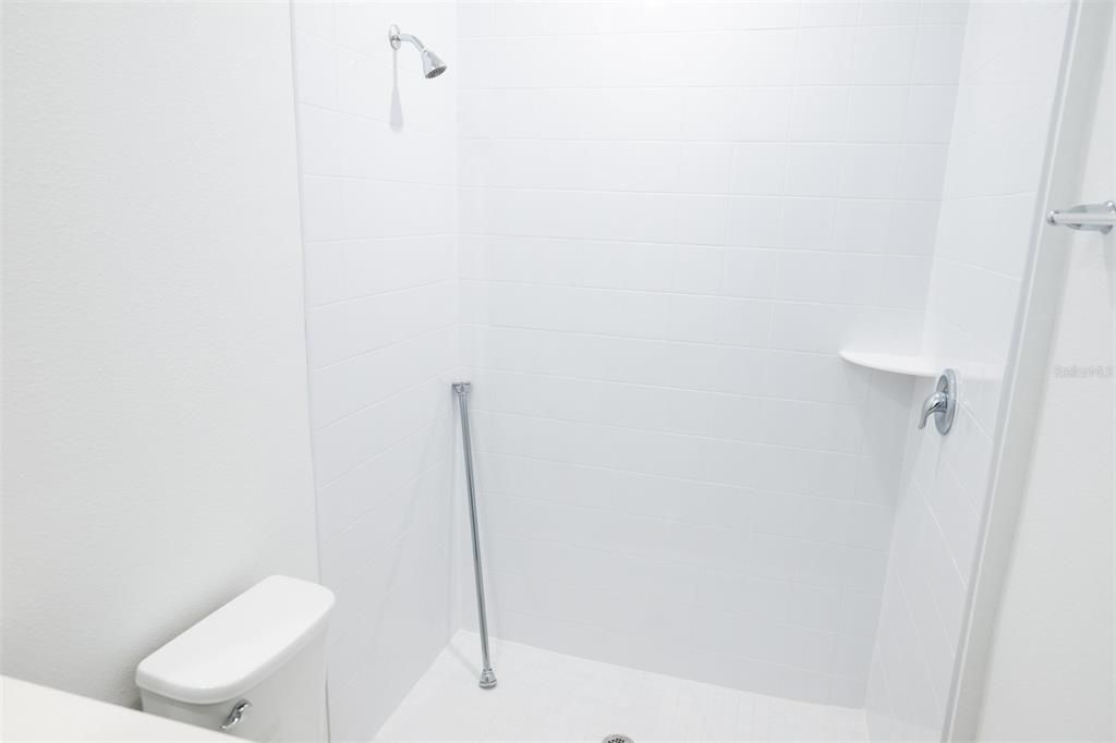 For Rent: $2,500 (3 beds, 2 baths, 1900 Square Feet)